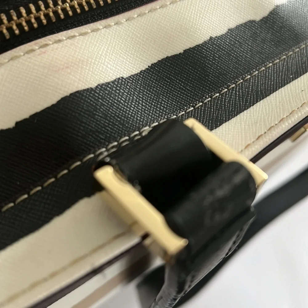 Kate Spade New York Grant Street Jules Grainy Vinyl Zip Top Shoulder Tote Bag